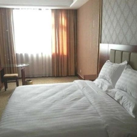 Kunlun Leju Business Hotel Pingdingshan Ruzhou City Extérieur photo